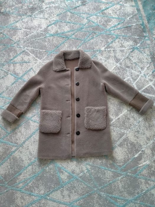 Продам верхнюю одежду