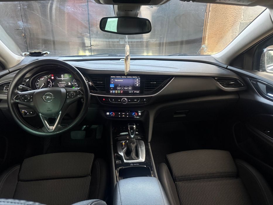 Vând Opel Insignia 1.5 cdti Euro 6
