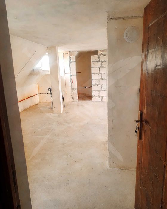 Продава се Едностаен апартамент в Бургас, Меден рудник - зона А - 55 кв.м за 728 €/кв.м - Снимка #2