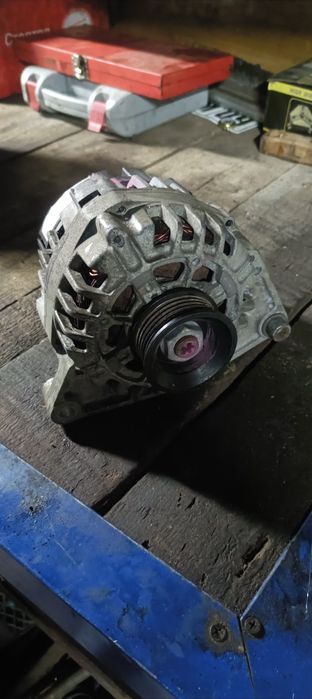 Генератор пассат б 5