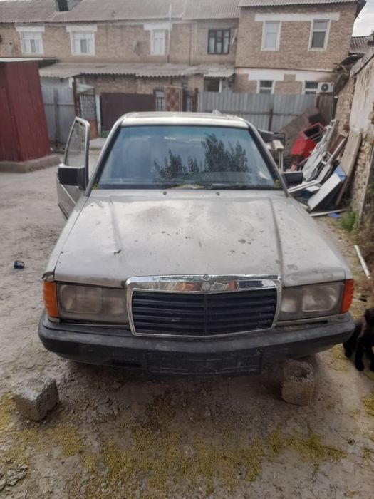 Мерседе 190 авто разбор