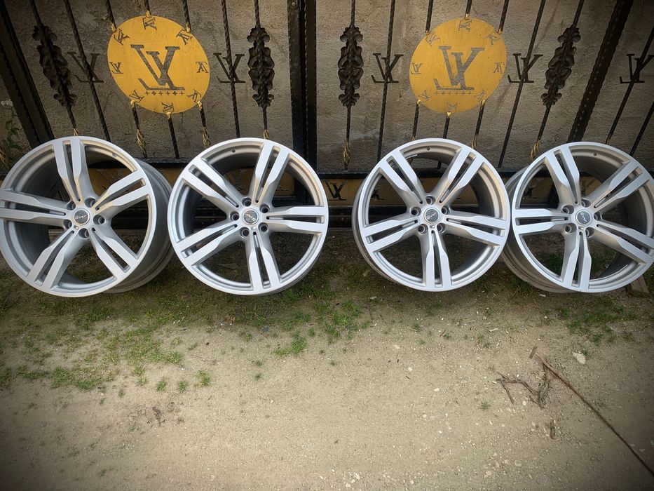 Vând jante originale BMW