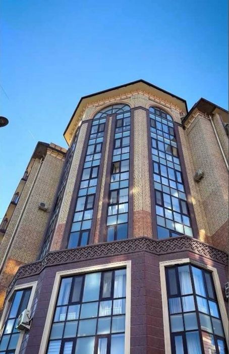 •6/6/10•  ЖК «Габус»  Алайский рынок / м.Абдуллы Кодыри 176 м2
