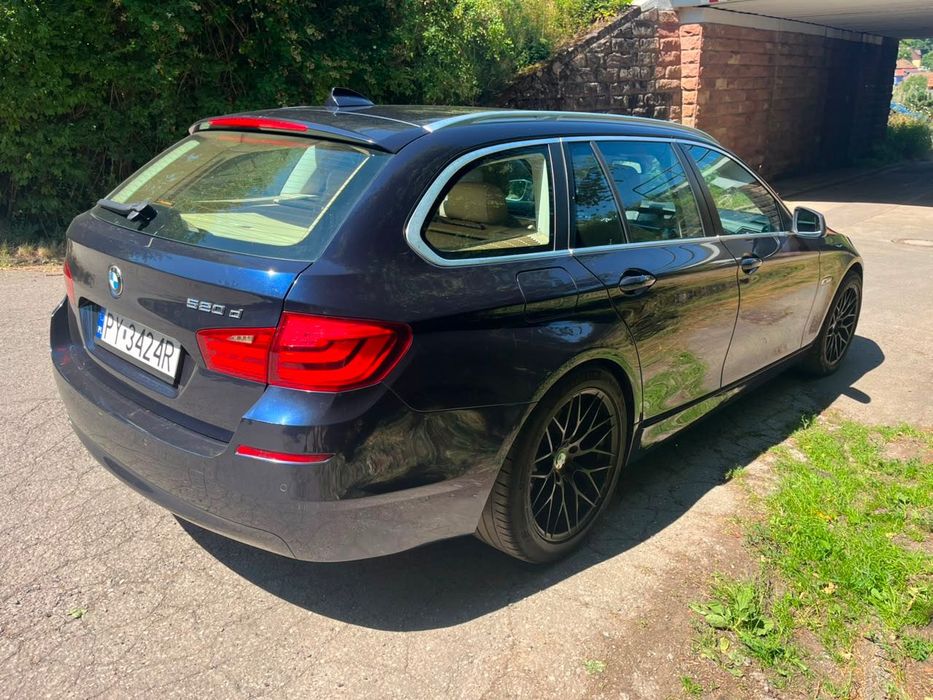 BMW 5 Series 2011 — imagine 4