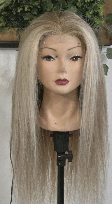 Тупета от естествена коса