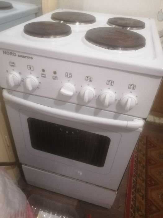 Срочно продам электроплиту