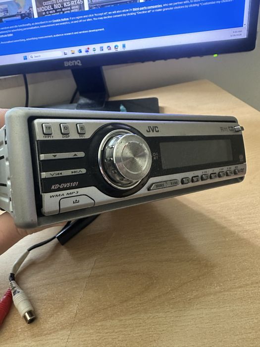 CD/Радио за автомобил KD-DV5101