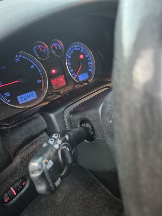 VW Passat 2003 | 272.000 km | Climatronic & Pilot Automat | + Set roți iarnă
