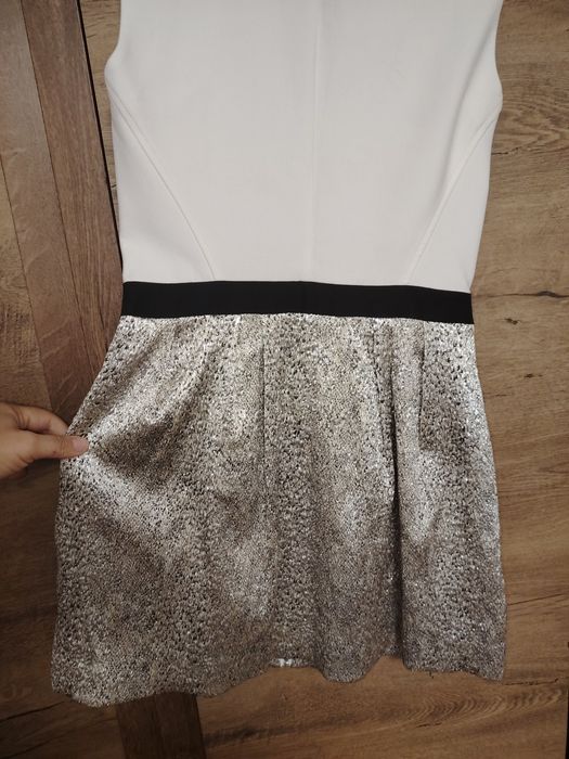 Rochie eleganta alb argintiu