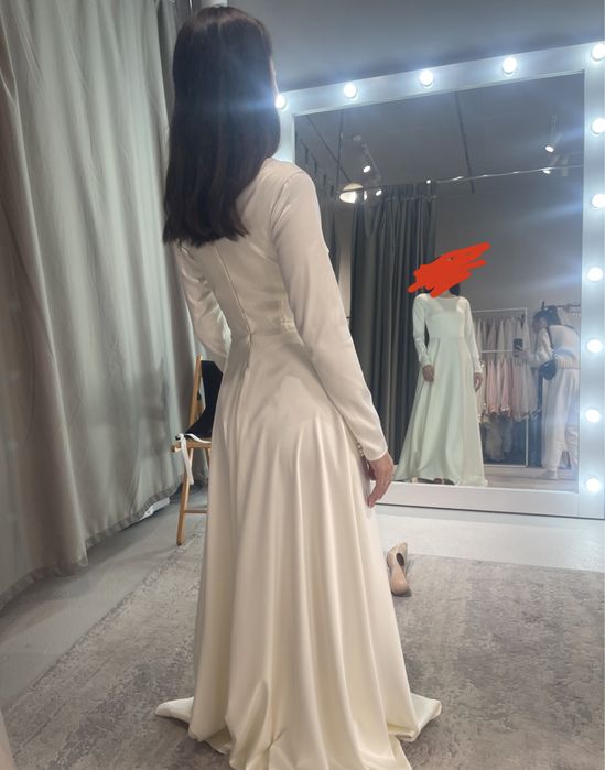 Свадебное платье