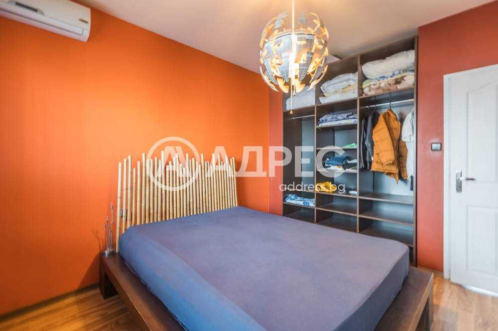 Тристаен апартамент, Окръжна болница, гр. Варна