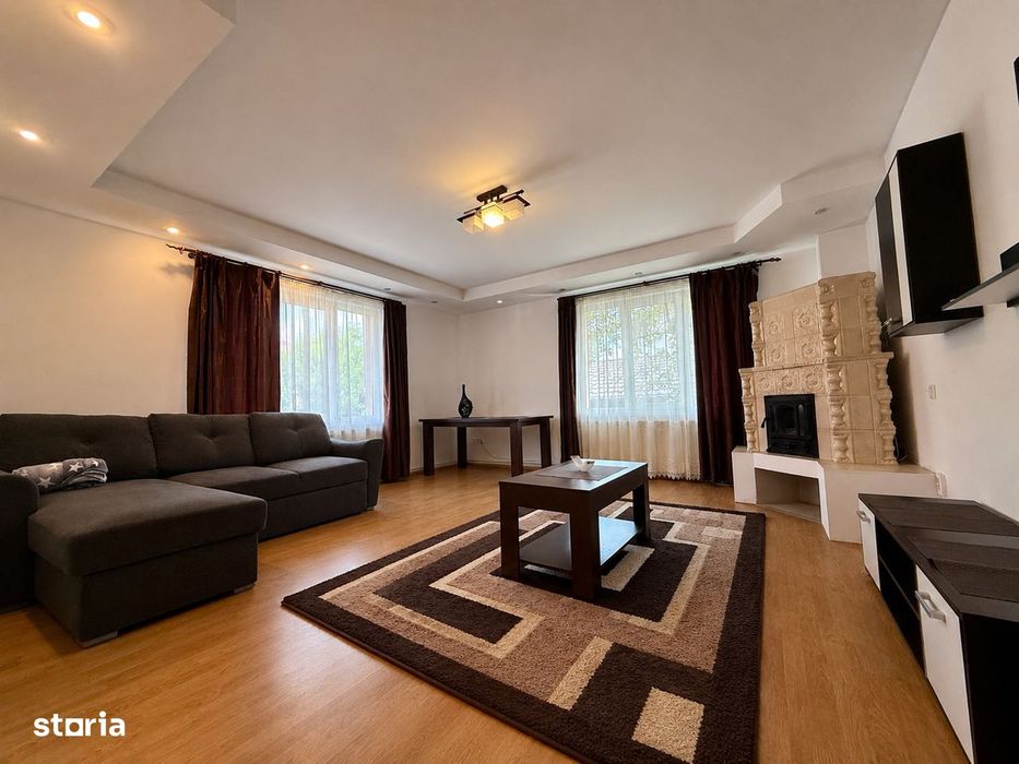 Casa cu 4 camere de vanzare, teren 618 mp in Santana de Mures