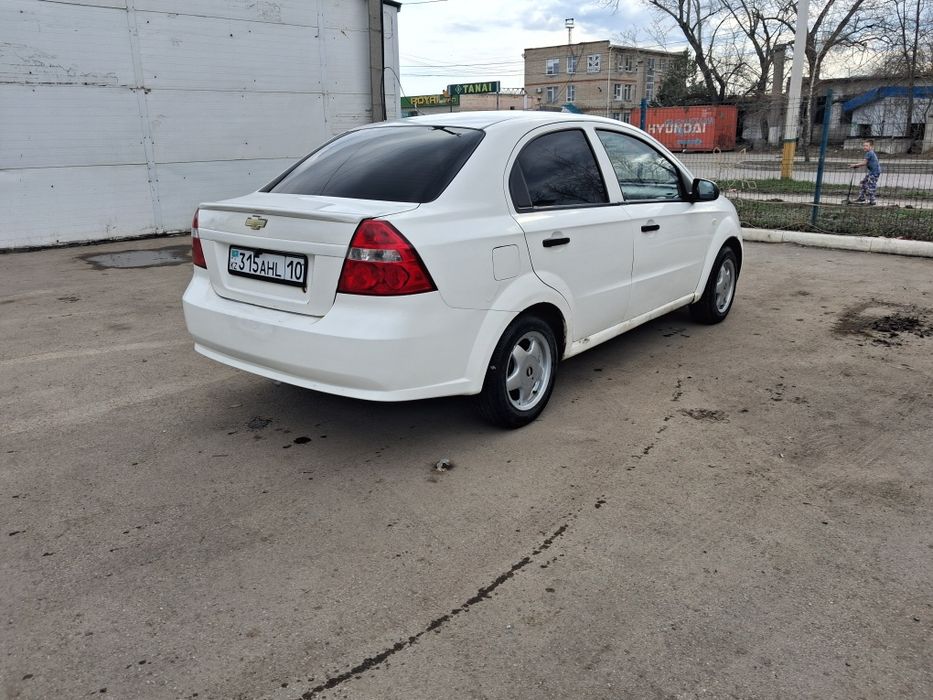 Продам шевролет авео
