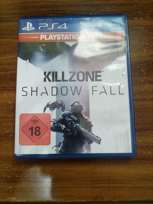 Vand jocuri pentru ps4