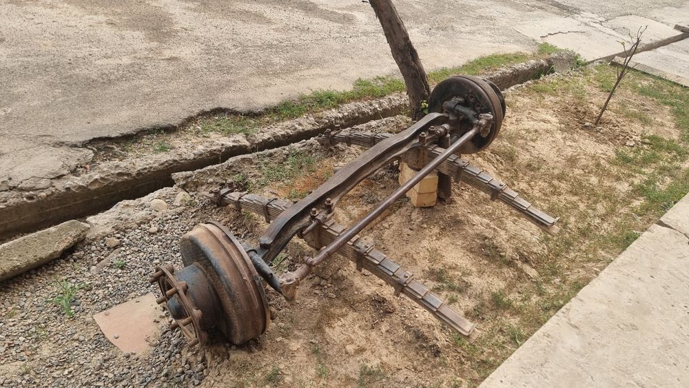 Зил  олди передок рессор билан