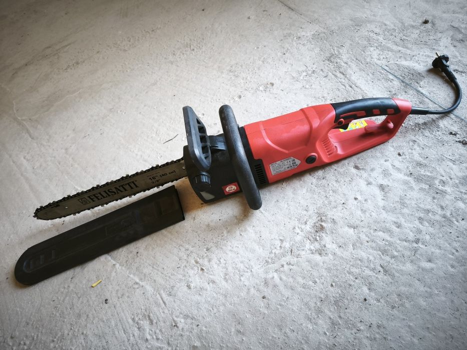 Электропила цепная