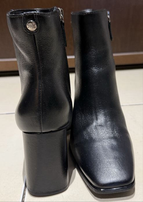 Botine Ghete Kendall+Kylie piele negru marime 9US/ 39-40EU