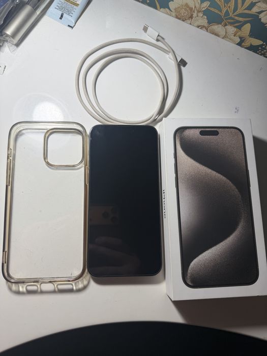 iPhone 15 pro max, natural titanium, 256 gb