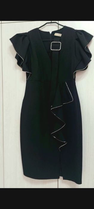 Платье. Вечернее. Черное.