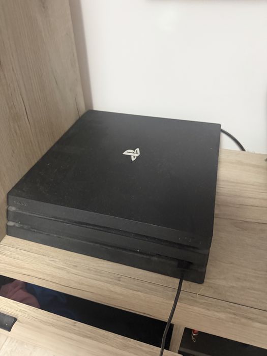 Playstation 4 pro 1tb