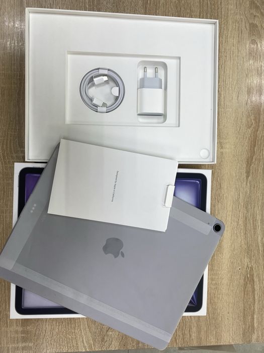 Apple iPad Air 13-inch (M3) wi-fi (A4)
