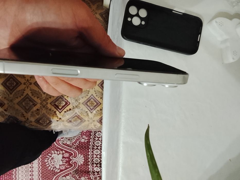 Iphone 16 pro  128гб ёмкость 89%