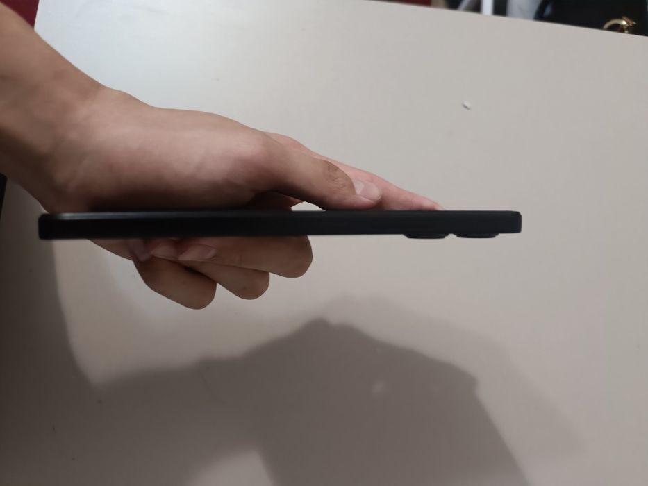 Xiaomi Redmi 12 с чехлом