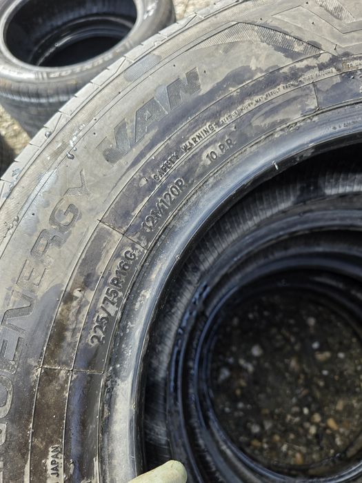 4x 225/75/16C TOYO 121/120R 2022 VARA Stare impecabila