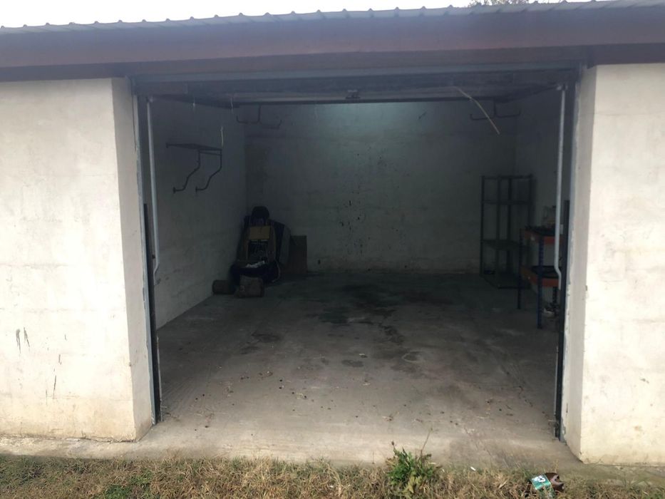 Teren 1150 m2  mp construibil Bucu hala garaje container tip birou