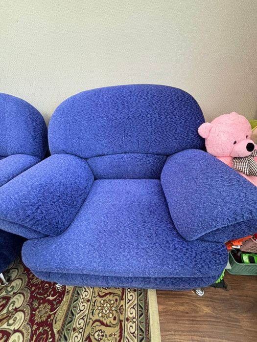 Диван с креслами