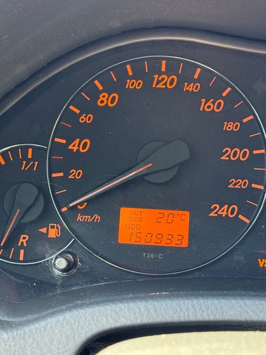 Toyota avensis 1.8 benzină 2800E