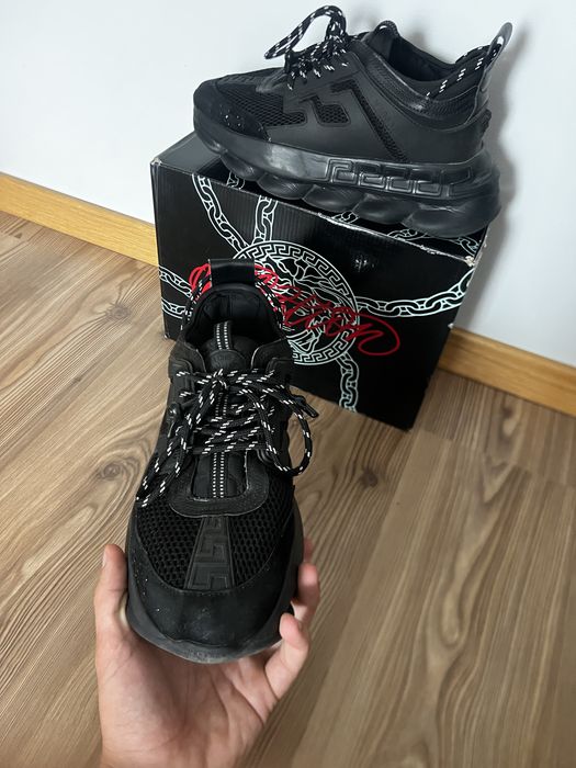 Versace chain reaction tripple black