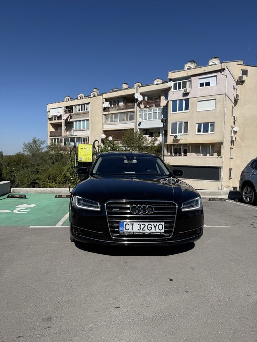 Audi A8 L   2016