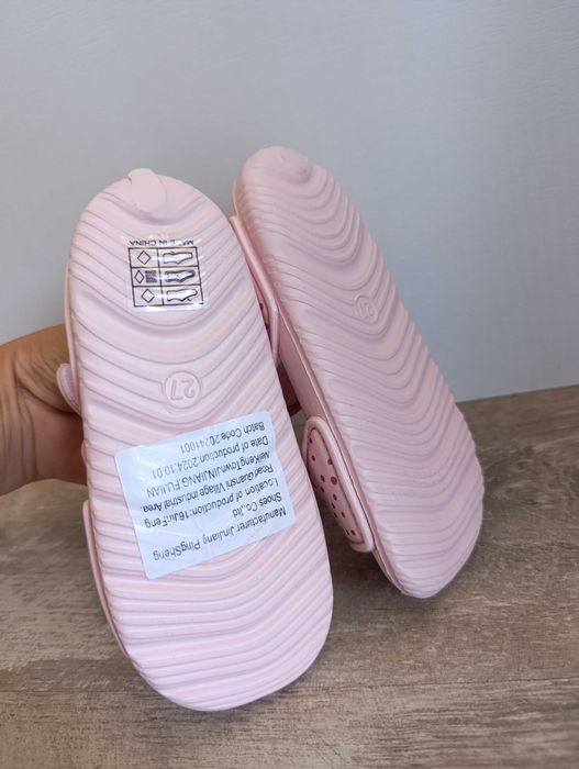 Сандали за момиче