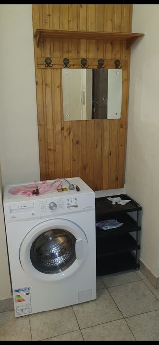 Inchiriez garsoniera