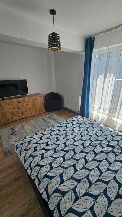 Închiriez apartament premium, penthouse cu 2 camere în Maurer Residence, parcare subterană și boxă incluse