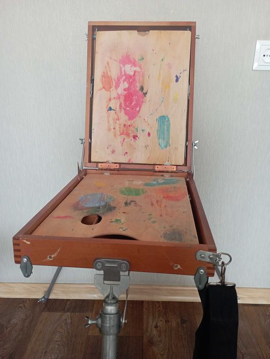 Этюдник напольный складной