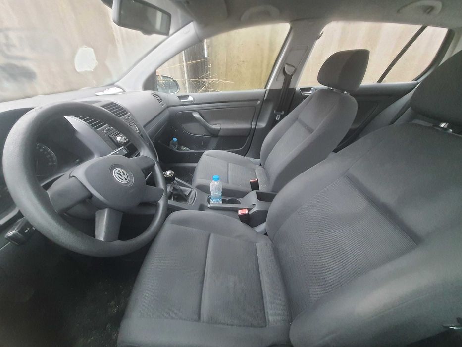 На части! VW Golf 1.9 SDI