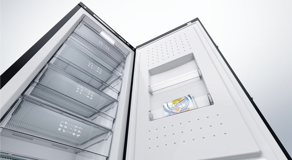 Атлант морозилька