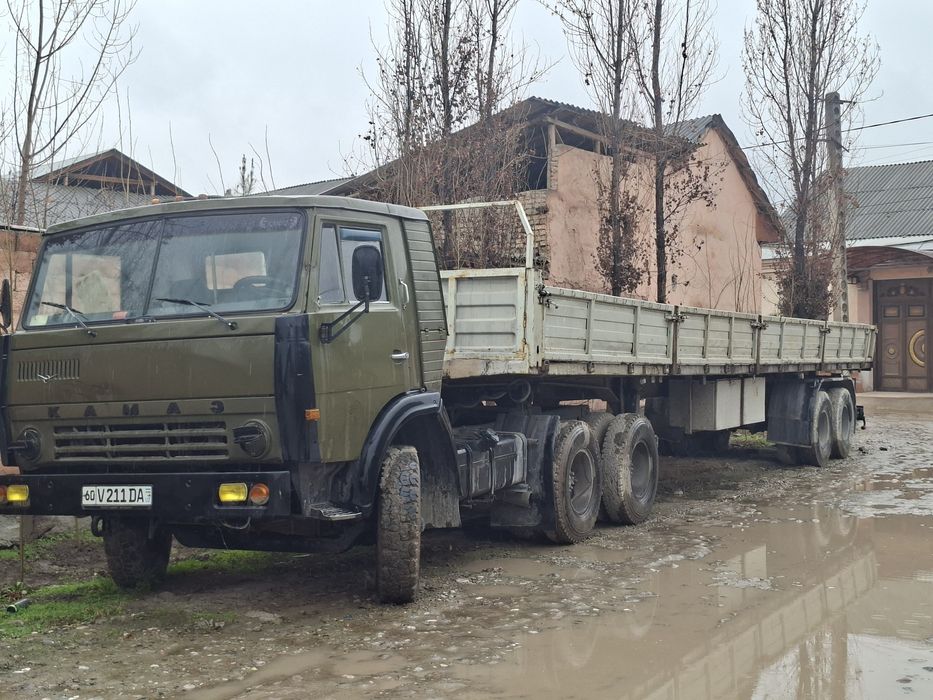 Камаз тягач 54112 с прицепом