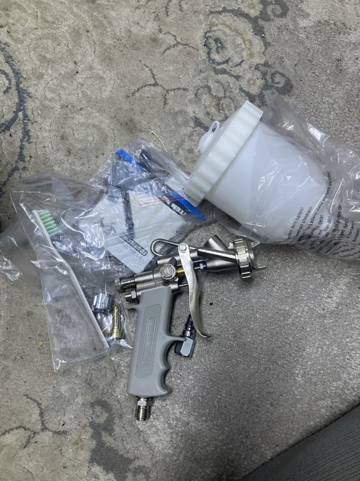 Пистолет краскораспылительный