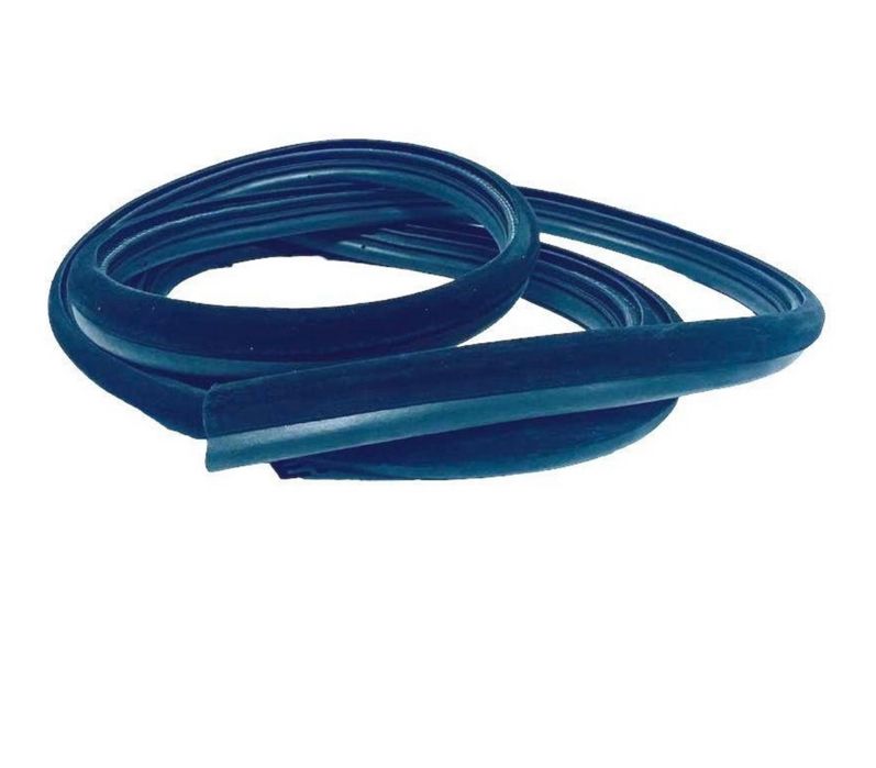 Уплотнитель двери BMW