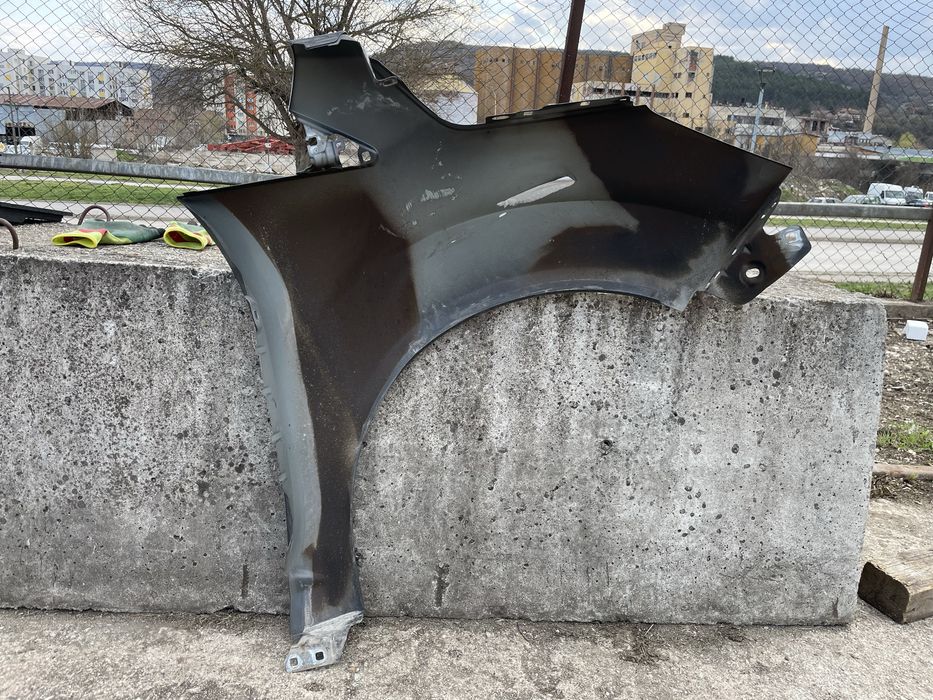 Ляв калник за Ford Focus C max 2010-2019г