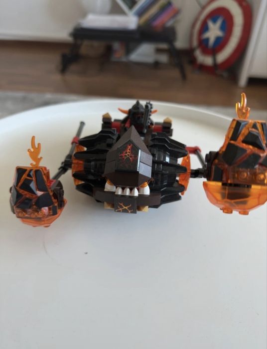 Vand Lego cu codul 70313 Moltor’s Lava Smasher