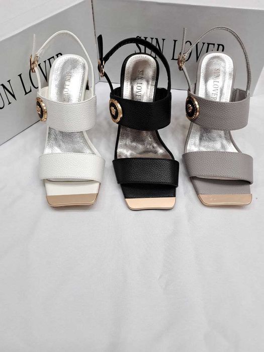 Женские босоножки. Отличного качества, безумно красивые и удобные.