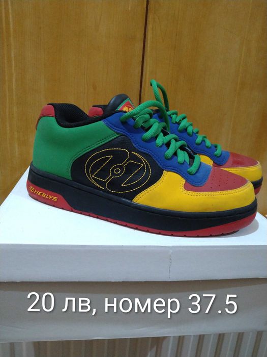 Продавам дамски обувки