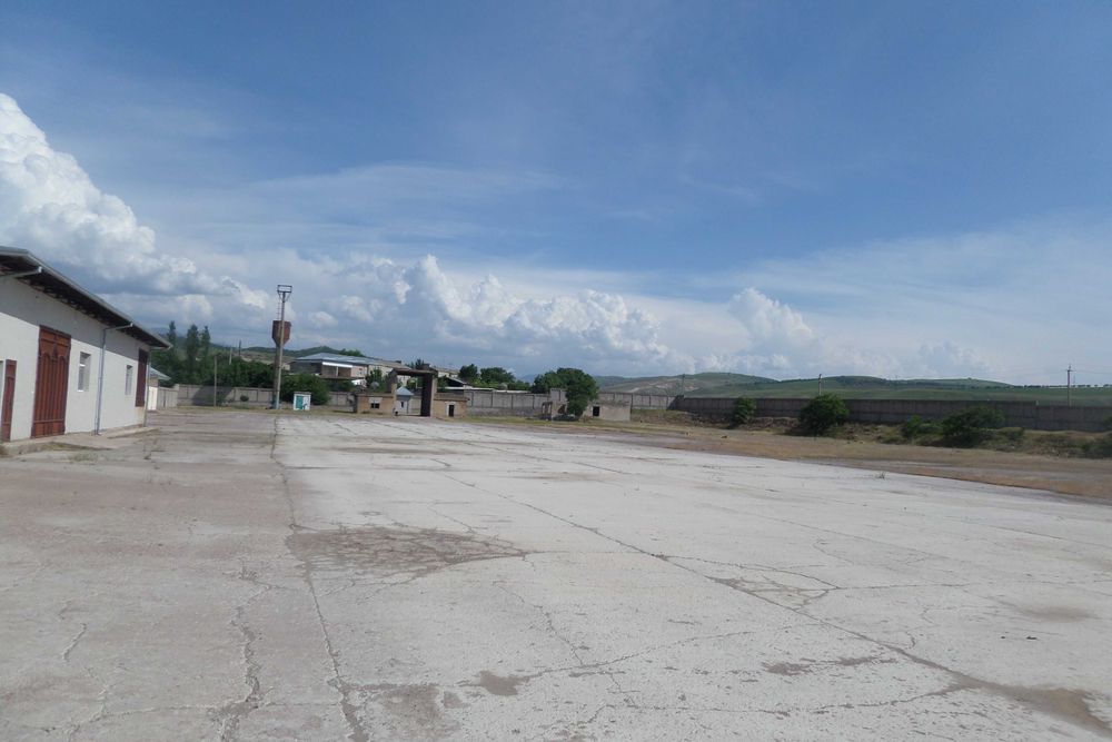 Продается коммерческая недвижимость 1.6+0.4 га в Газалкенте