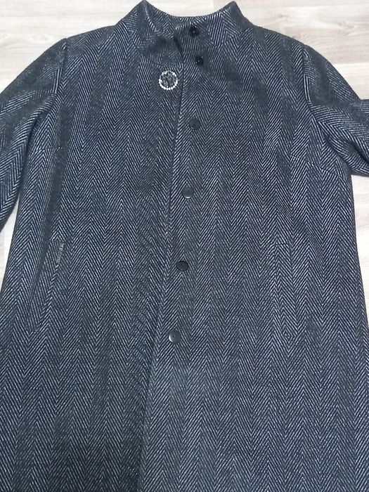 Продам пальто весеннее