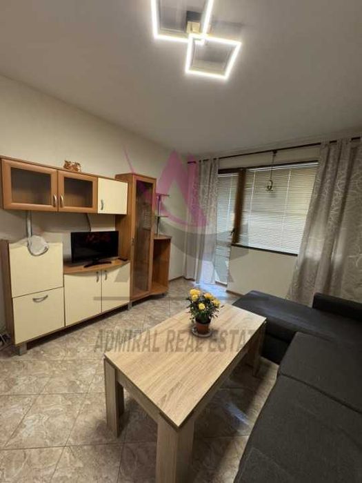 Дава се под наем Двустаен апартамент в Варна, Център - 60 кв.м за 518.67 € - Снимка #1