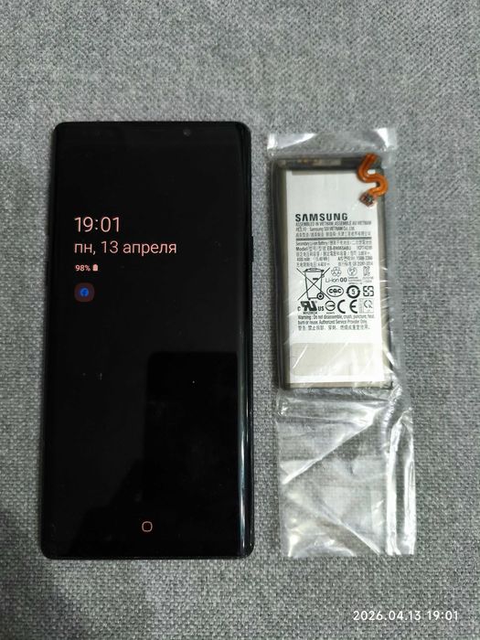 Продаю Samsung Galaxy Note 9 SM-N960F 8/512 GB